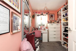 Photo 8- click for photo gallery